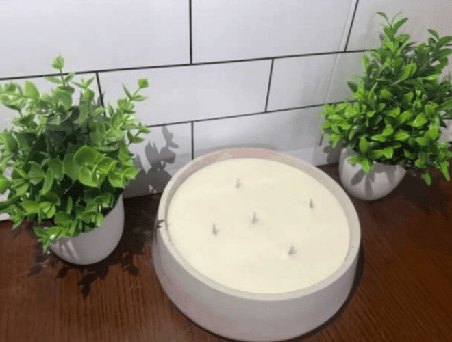 Image of Extra-Large Candle 5 wick (20 oz)