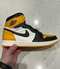 Air Jordan 1 “Taxi”