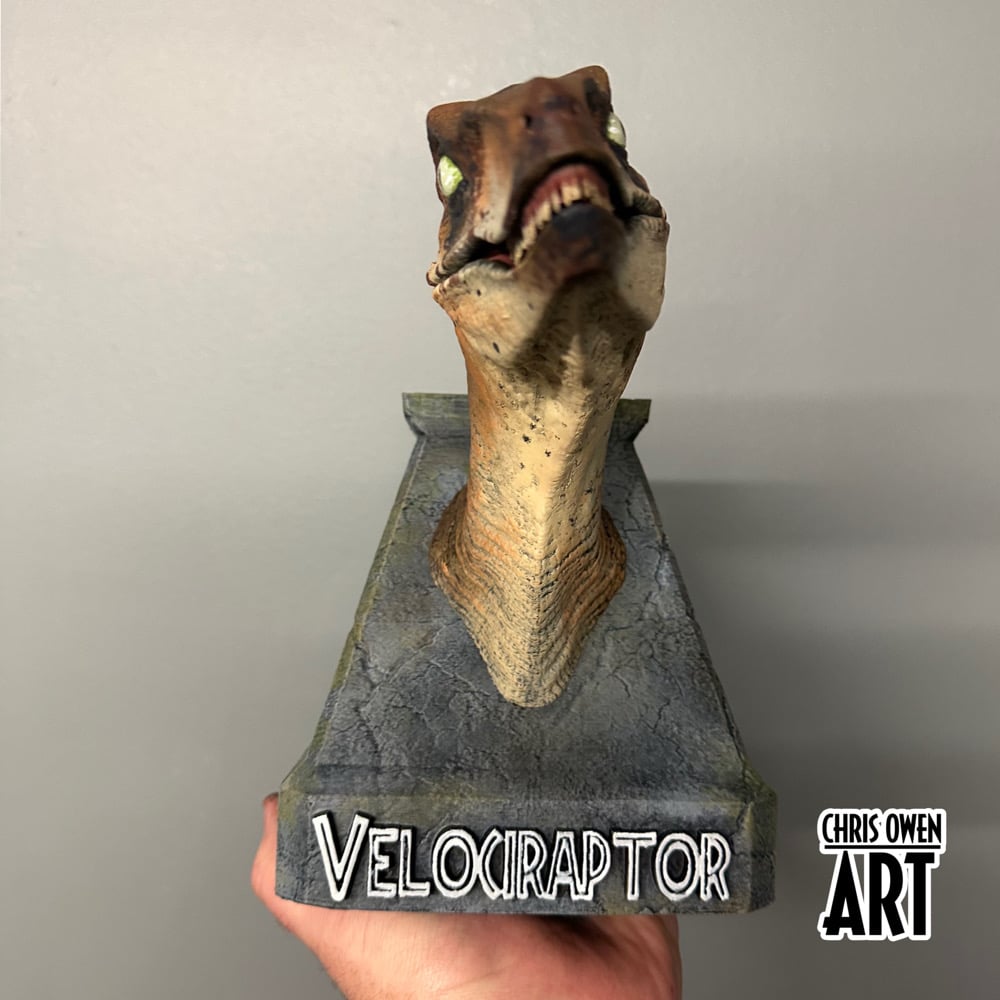 Jurassic Park - Velociraptor Nublarensis Bust