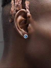 Image 2 of S925 18K Gold 9.5mm 1.4ct Moissanite Stud Earrings