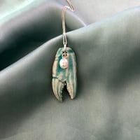 Ceramic crab claw pendant