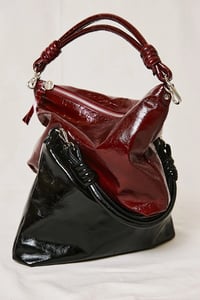 Image 8 of Bolso Jacqueline Granate Acharolado ZUBI