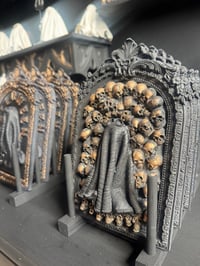 Image 5 of Ghost plaque - Halloween 2025 edition 
