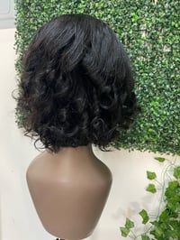 Image 4 of Lace frontal 10”