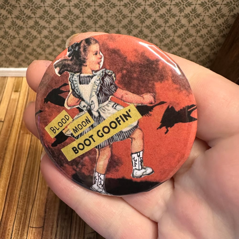 Image of Button Button Who's got the Button
