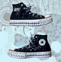 Image 2 of (8.5 men’s) blue camo patch converse 