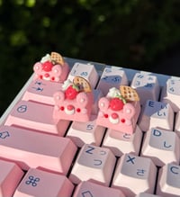 Image 3 of Strawberry Waffles Artisan Keycap