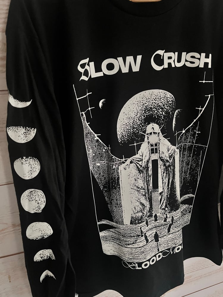 Bloodmoon longsleeve by Preston Weippert
