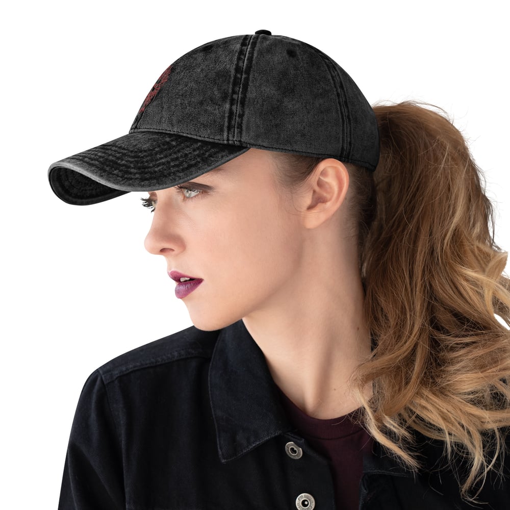 Momento Mori Heart Wreath Vintage Cotton Twill Cap