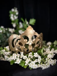 Image 4 of Authentique couronne du XIXème siècle en laiton martelé, ajustable! 