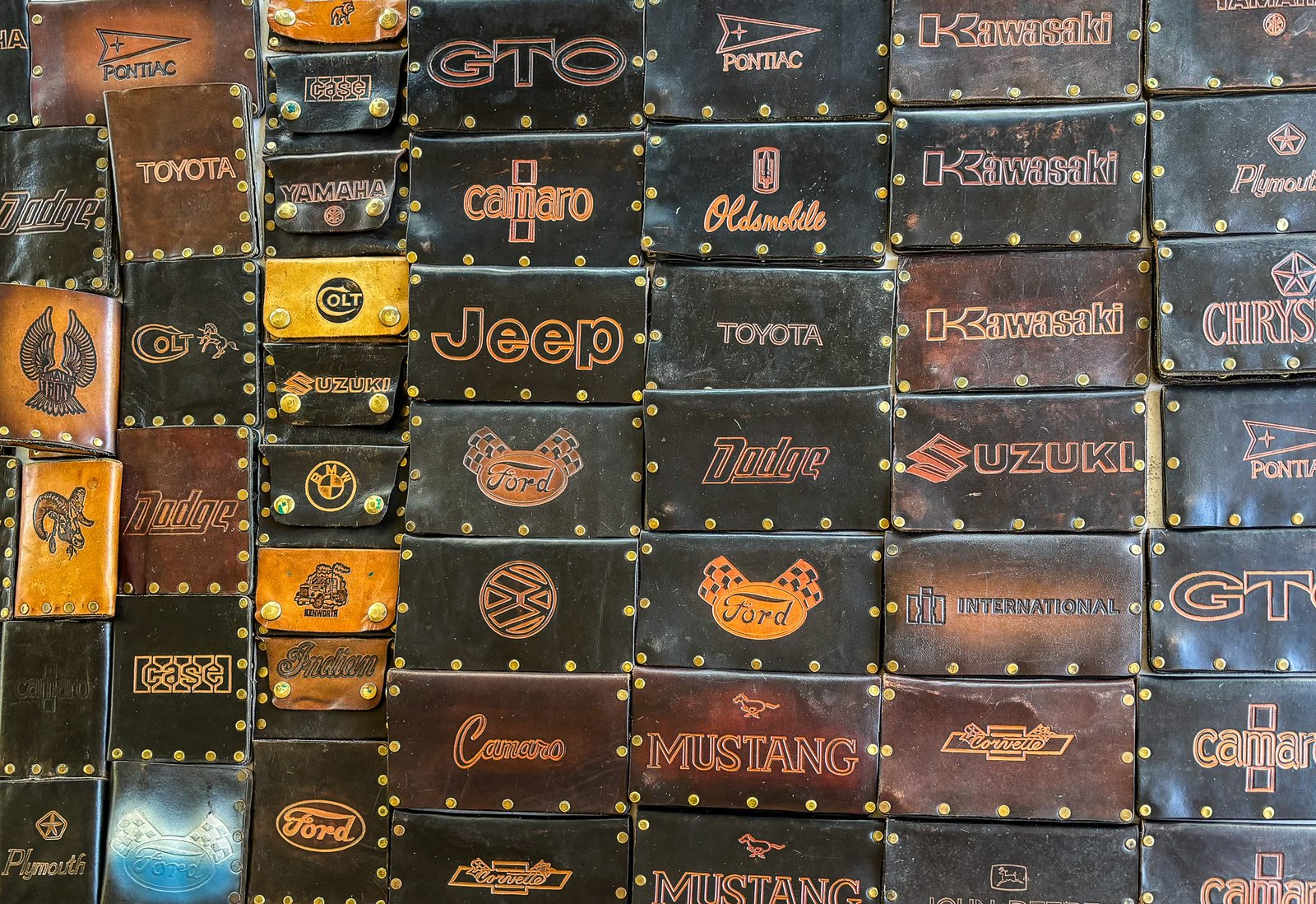 LOVE CYCLES / Leather Bag Goods by Tom Fugle