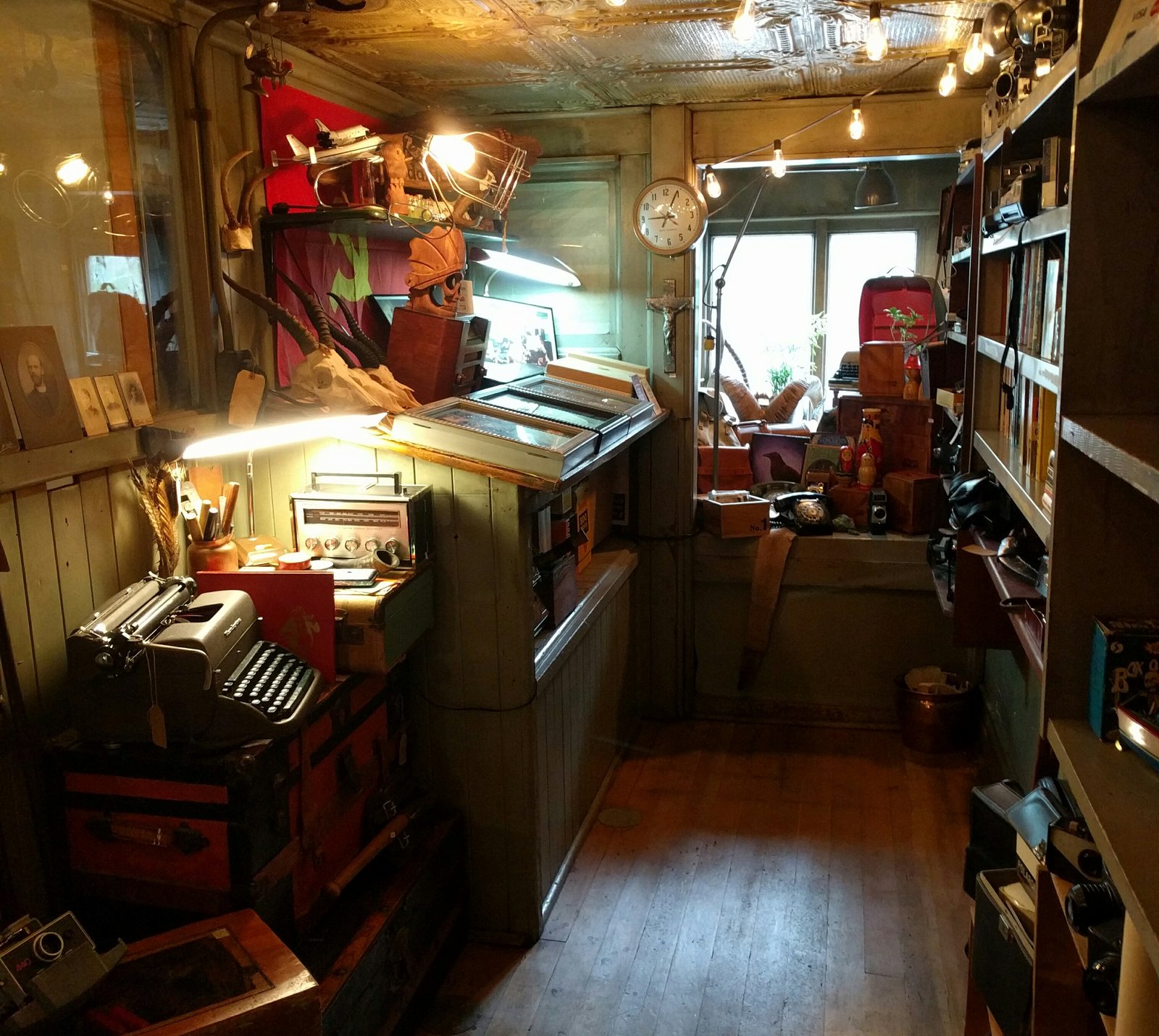 Owen's Oddities, Antiques & Collectibles