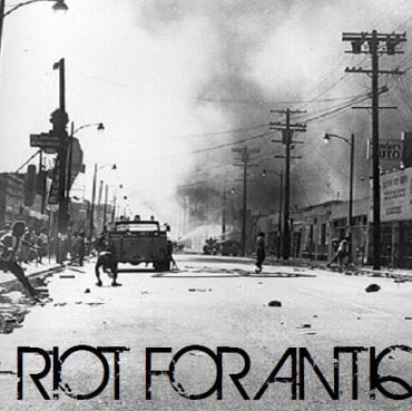 Riot For Antiques Clothing