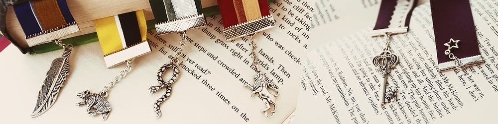 Harry Potter Ribbon Bookmark - Hogwarts House Hufflepuff Badger