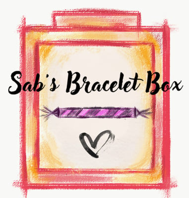 Sab's Bracelet Box Home