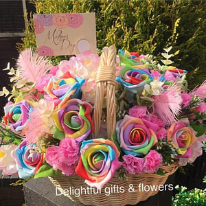 Delightful gifts and flowers Home