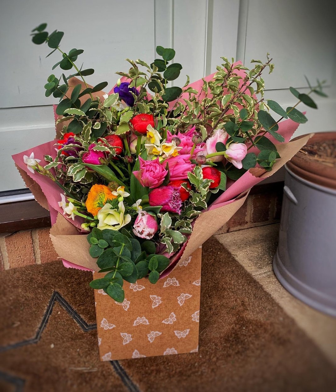 Home Wood Barn Flowers