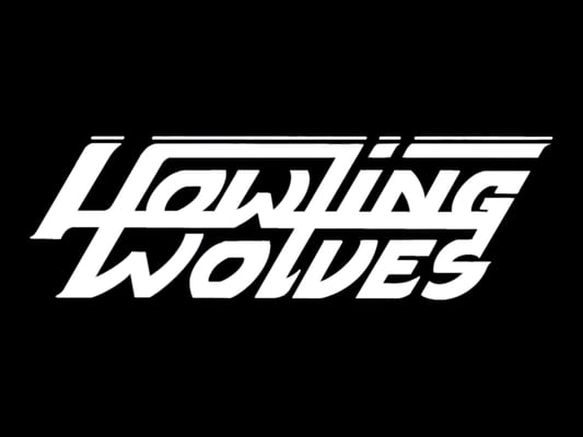 Howling Wolves Home