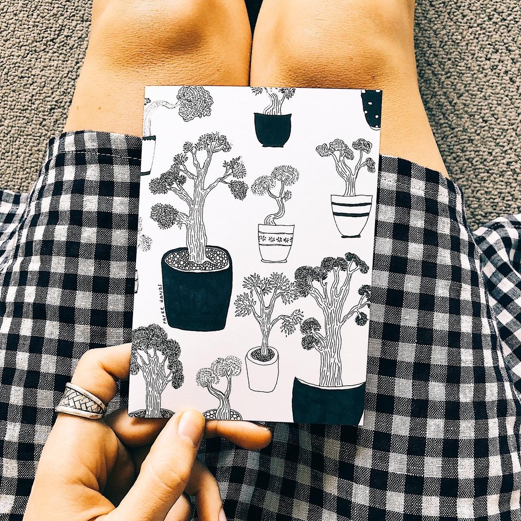 Home | Paper Hands